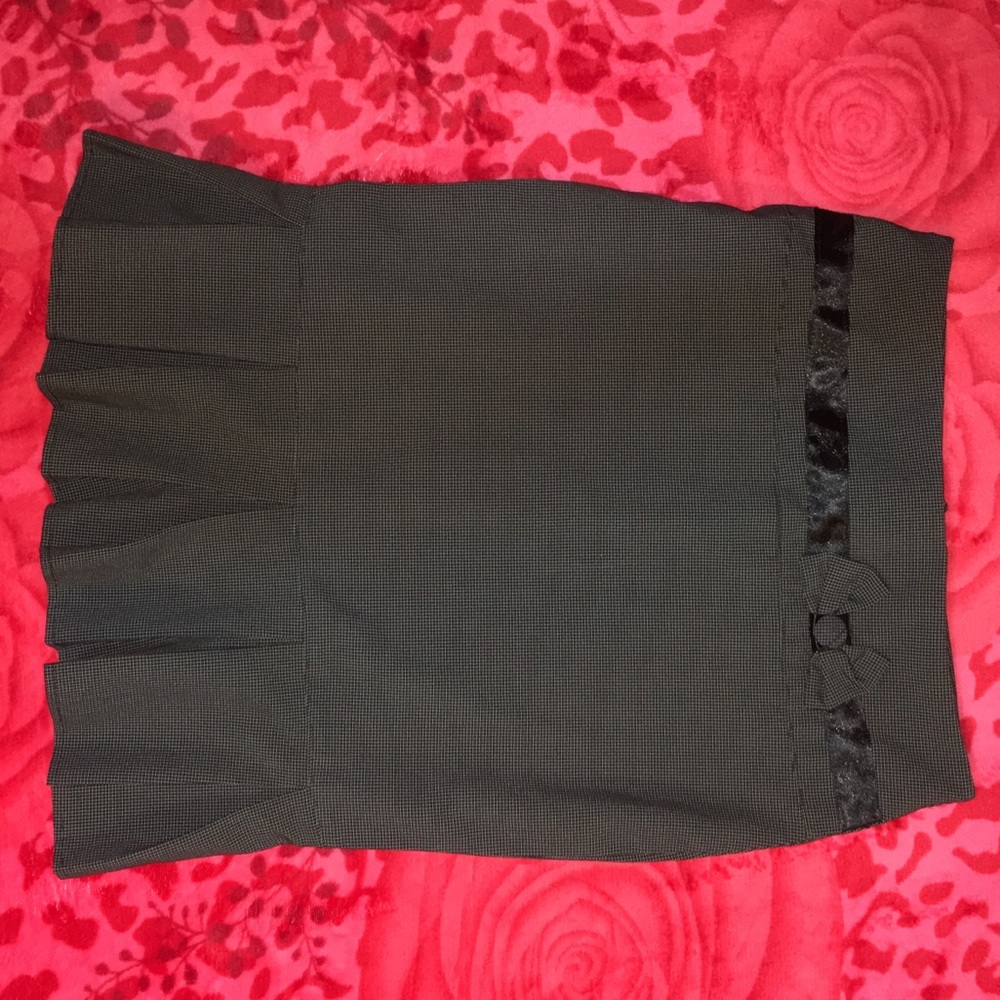 Pencil skirt
